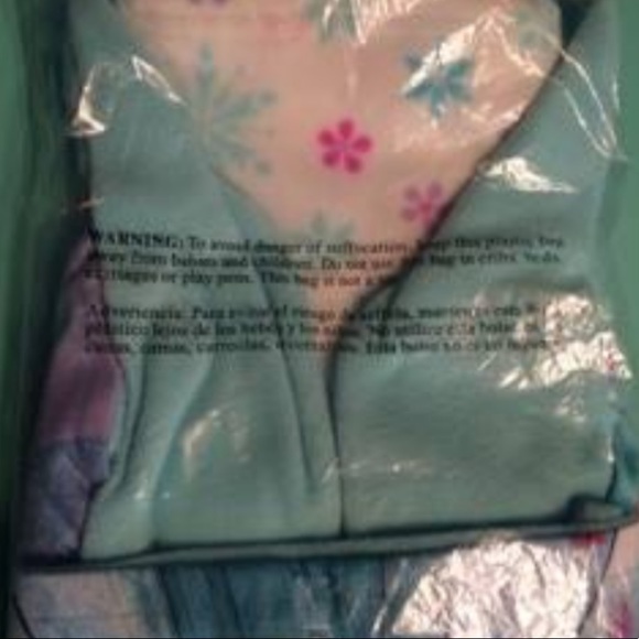 Disney Frozen Elsa Pajamas 2T - Picture 2 of 3